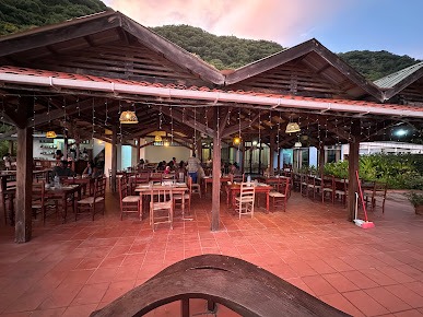 seashell beach restaurant 11